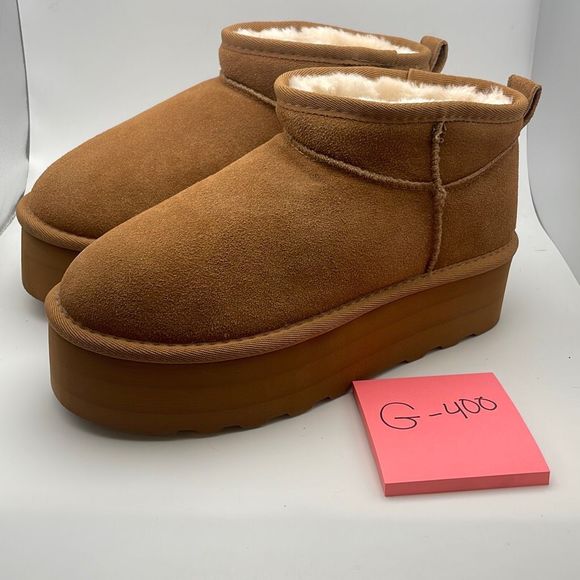 CUSHIONAIRE Women's COZY Genuine Suede pull on platform boot +Memory Foam SIZE 7 - Picture 3 of 7